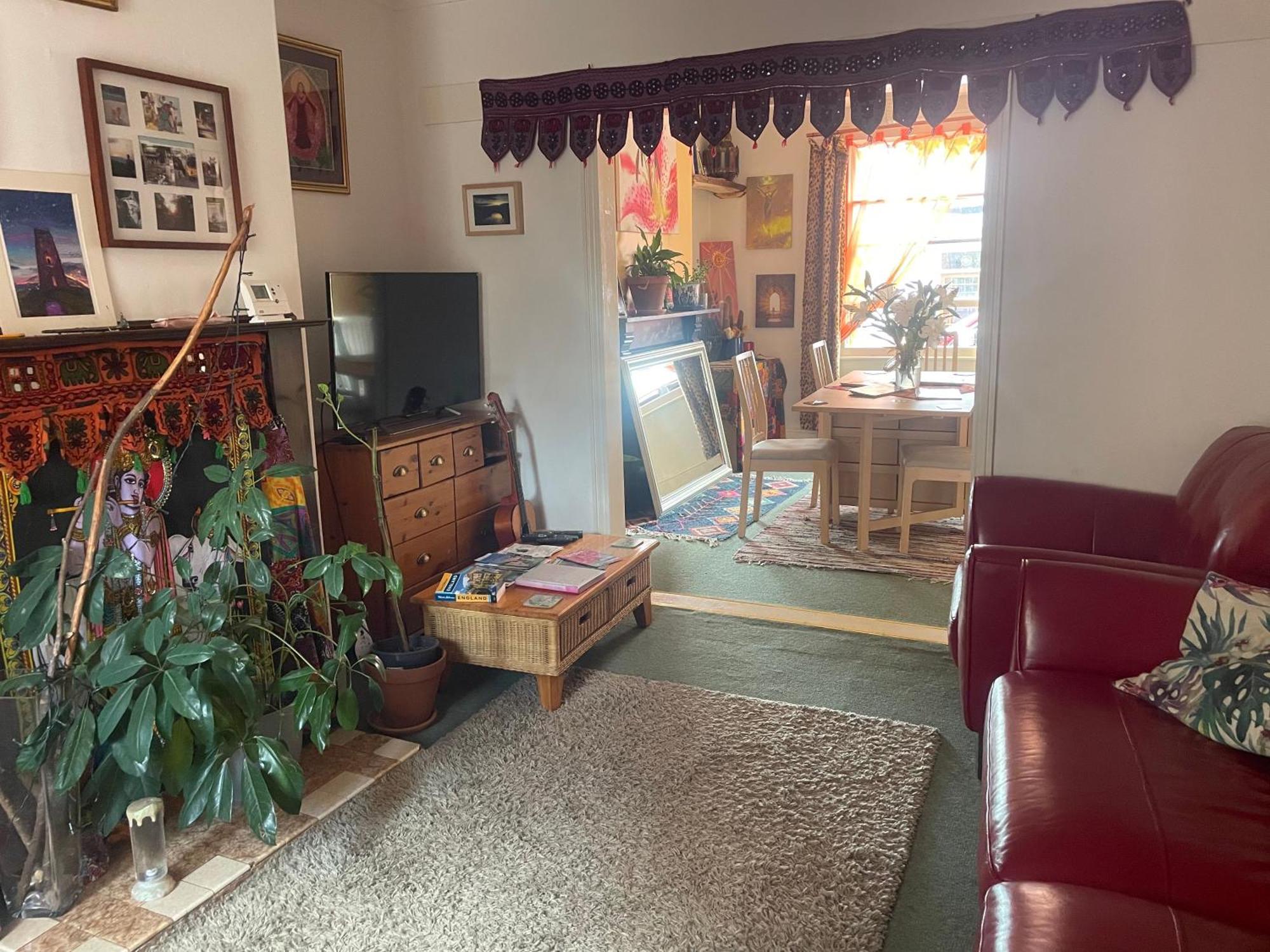 Homestay In The Heart Of Avalon Гластонбері Екстер'єр фото